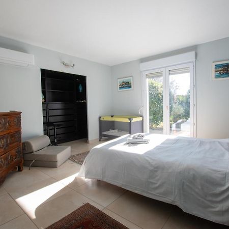 Ibis - Villa Avec Piscine, Jardin Et Parking آرْلْ المظهر الخارجي الصورة