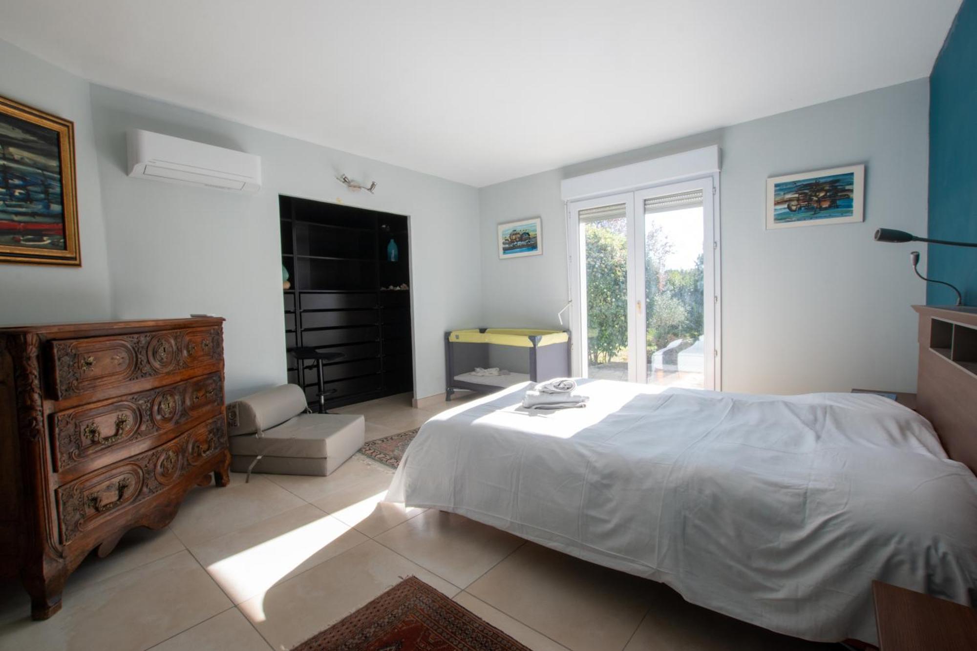 Ibis - Villa Avec Piscine, Jardin Et Parking آرْلْ المظهر الخارجي الصورة